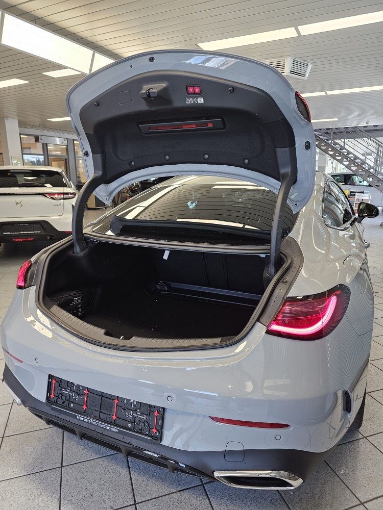 Mercedes-Benz CLE 300 bei Hoffmann Automobile in Wolfsburg kaufen und sofort mitnehmen - Bild 4