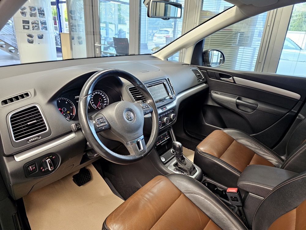 VW Sharan  bei Hoffmann Automobile in Wolfsburg kaufen und sofort mitnehmen - Bild 20