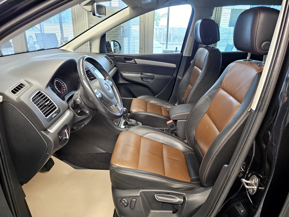 VW Sharan  bei Hoffmann Automobile in Wolfsburg kaufen und sofort mitnehmen - Bild 21