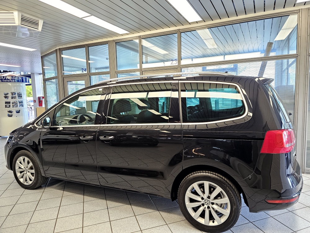 VW Sharan  bei Hoffmann Automobile in Wolfsburg kaufen und sofort mitnehmen - Bild 23